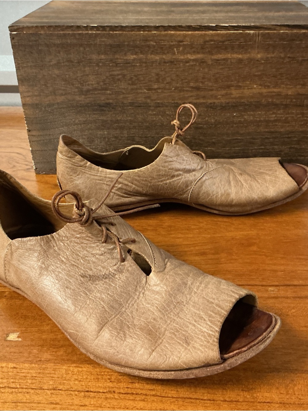 Cydwoq Women Tan Leather Peep Toe Oxford Flat Handcrafted Size 41EU 11US